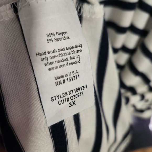 Gilli NWT White Navy Stripe Flutter Sleeve Top Made in USA Size 3X - Picture 4 of 8